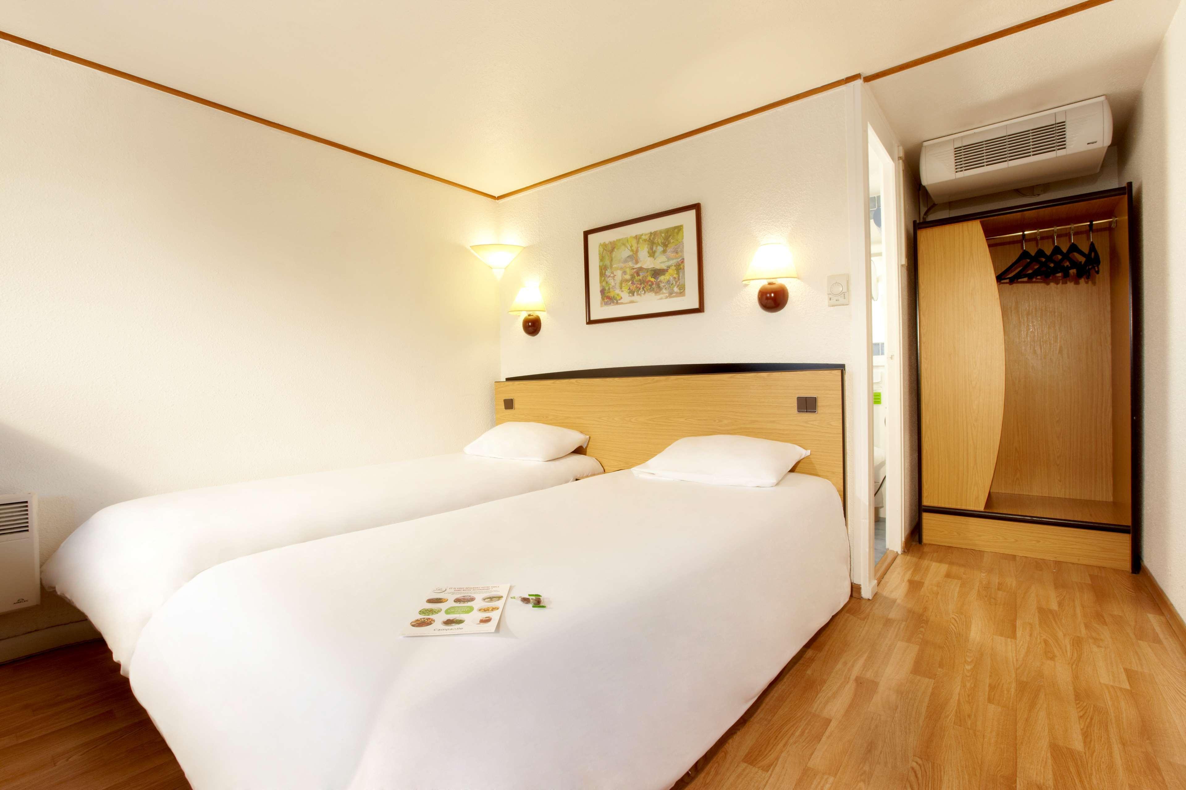 Hotel Campanile Dax - Saint-Paul-lès-Dax Habitación foto